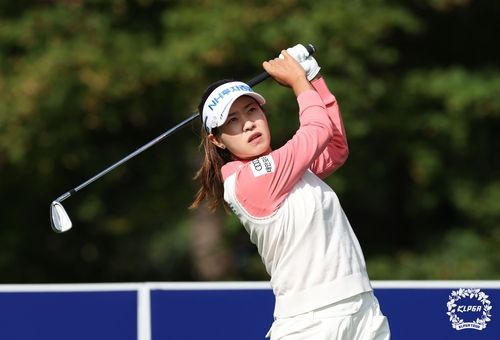 박민지의 아이언 샷.