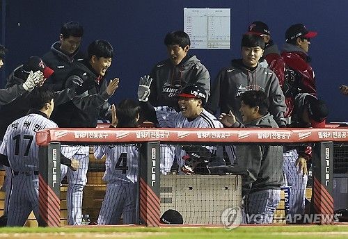 김현수, 경기 역전