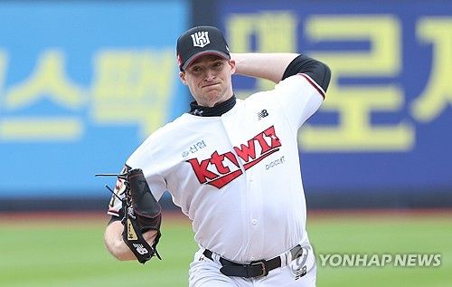 kt 선발투수 벤자민