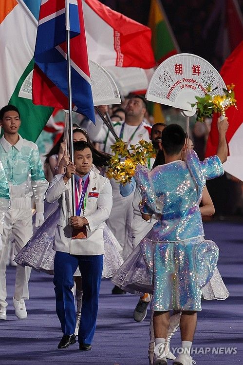폐회식 북한 기수 리청송