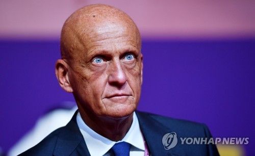 콜리나 FIFA 심판위원장