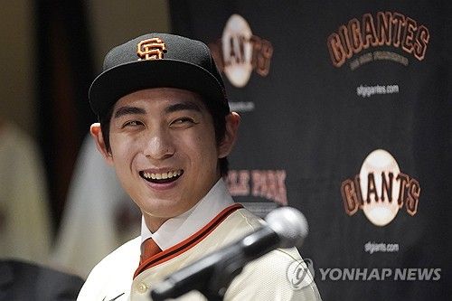 활짝 웃는 이정후