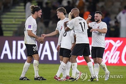 클럽 월드컵 4강 오른 우라와