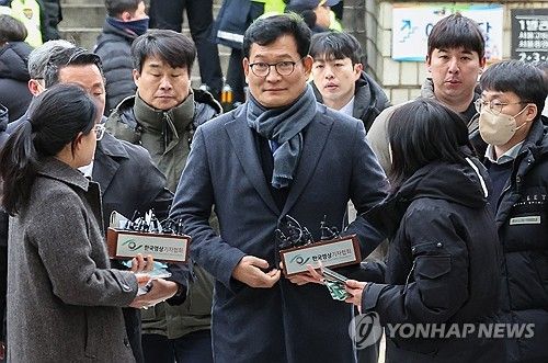 영장심사 앞둔 송영길 전 대표