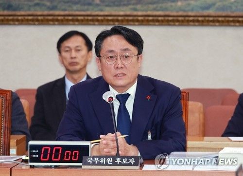 의원질의 답하는 강도형 해양수산부 장관 후보자