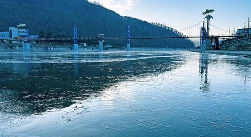 지난 1일 결빙된 화천천