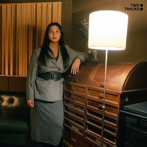 조동희 '거울 속의 사람'