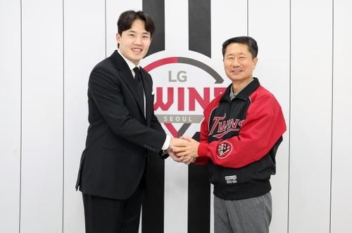 LG 트윈스에 잔류한 임찬규