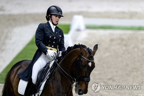 승마 경기 장면 