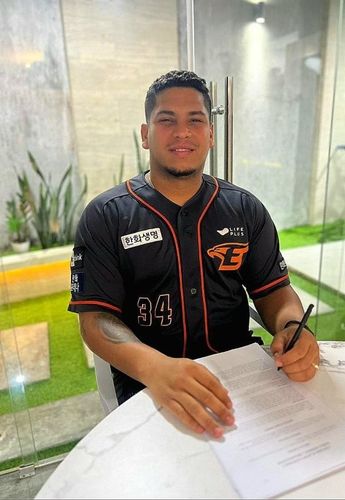 한화와 재계약한 산체스