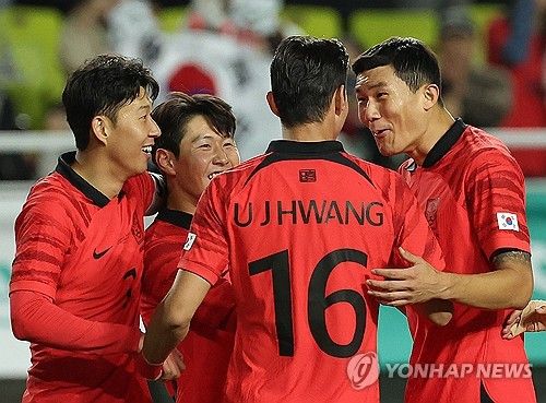 '수상자 누구래?'