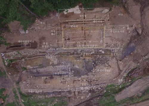 대장경 판각지로 추정되는 남해 백련암지