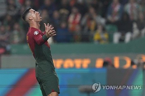 포효하는 크리스티아누 호날두