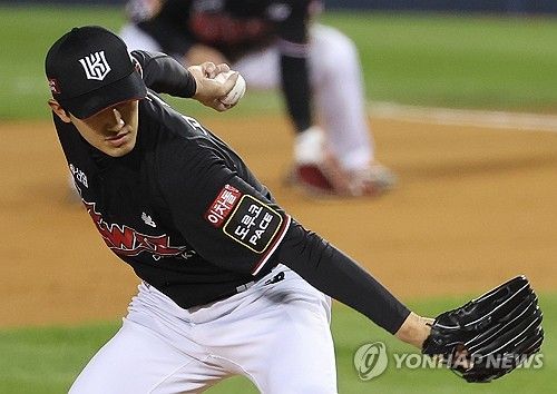 역투하는 고영표