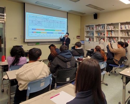 저소득층 예비 고교 1·2학년 학생 대상 입시 특강