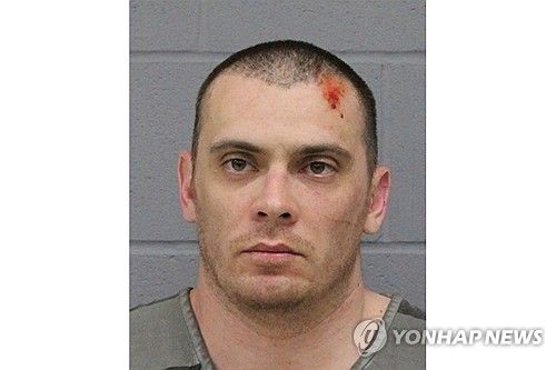 텍사스 연쇄 총격사건 용의자 셰인 제임스(34)