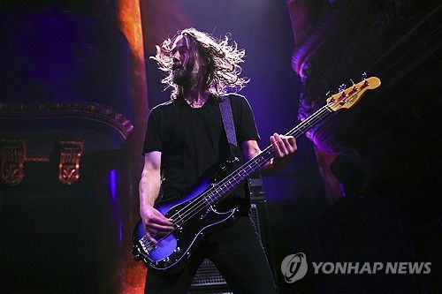 키아누 리브스의 록밴드 도그스타(Dogstar) 콘서트