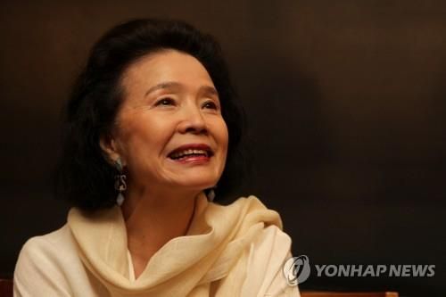 지난 1월 세상을 떠난 배우 윤정희