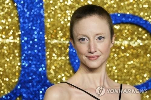 오스카 여우주연상 후보에 오른 앤드리아 라이즈버러