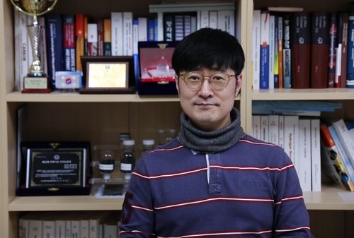 전주대 탄소나노신소재공학과 김병주 교수