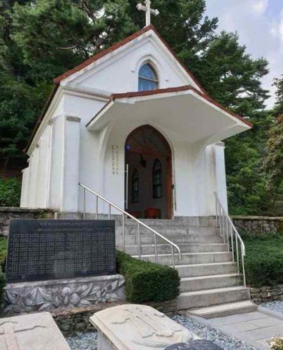 '안성 성 김대건 안드레아 신부 기념성당' 외부