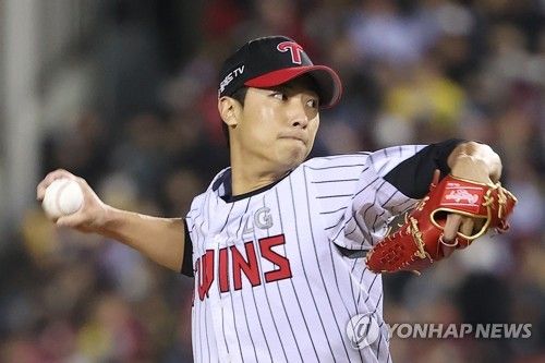 역투하는 이정용