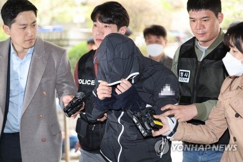 영장심사 향하는 '납치·살인 배후' 의혹 재력가