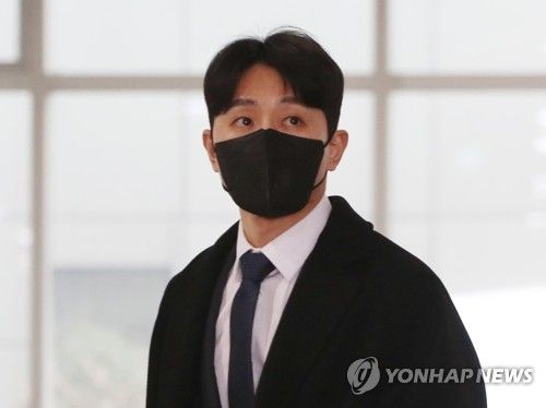 빙상팀 코치 면접 참석하는 빅토르 안