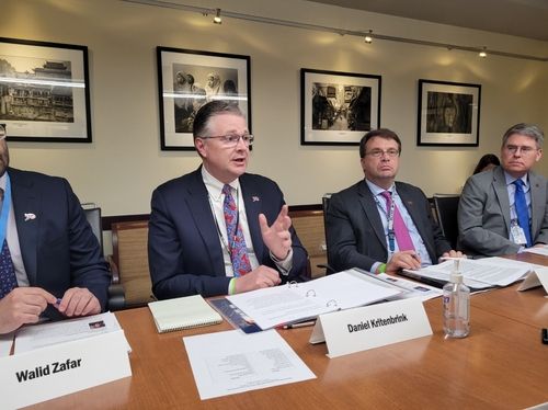 윤석열 대통령 국빈 방문 브리핑하는 미국 당국자