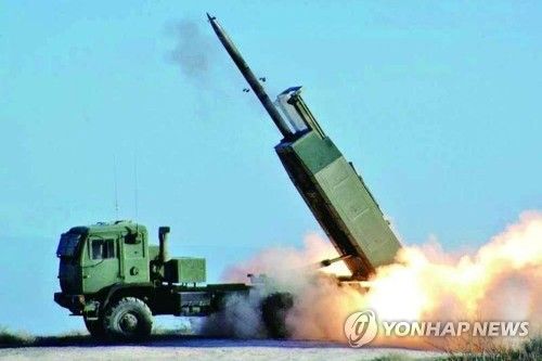 미군의 고속기동포병로켓시스템(하이마스)