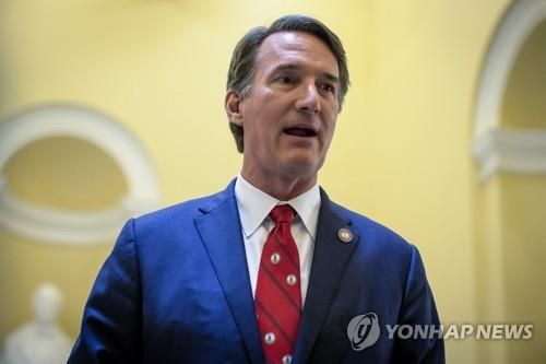 글렌 영킨 버지니아 주지사