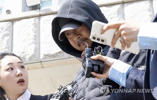 검찰 송치되는 ‘강남 납치·살인' 황대한