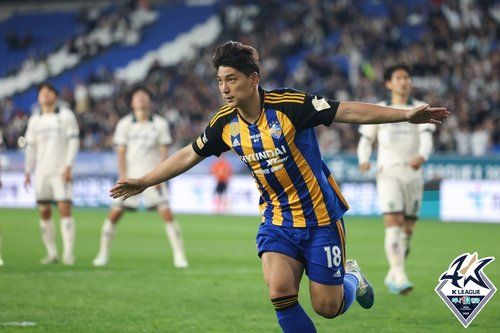 세리머니 하는 주민규