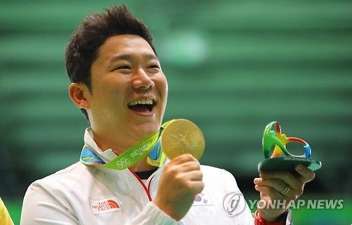  진종오, 올림픽 금메달 미소