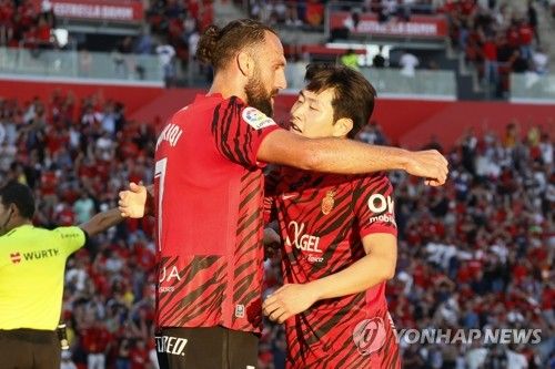 리그 6호골 터뜨리고 기뻐하는 이강인