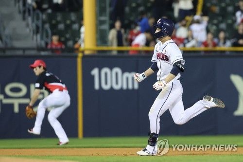 이유찬 '싹쓸이 3루타!'