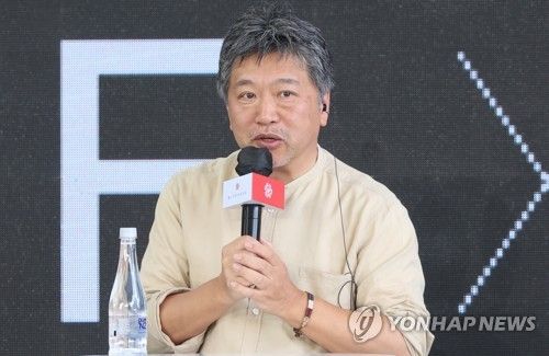 지난해 방한 당시의 고레에다 히로카즈 감독