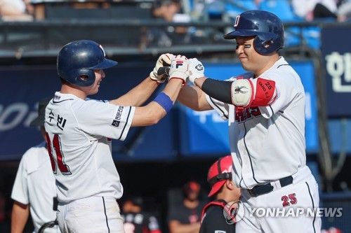 양의지 '2점짜리 하트'