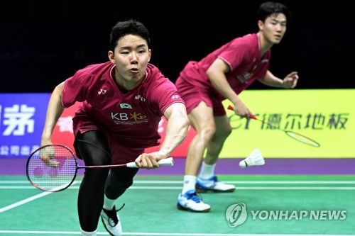 남자복식 서승재(왼쪽)-강민혁