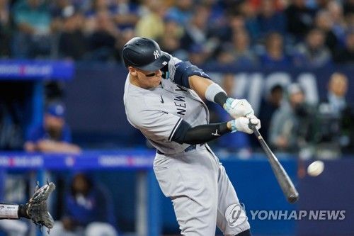 중월 투런 홈런으로 시즌 12호 홈런 장식한 양키스 저지 