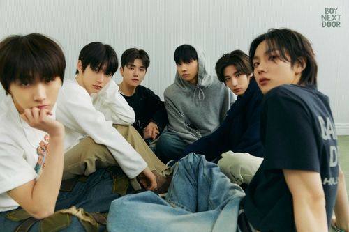 그룹 보이넥스트도어