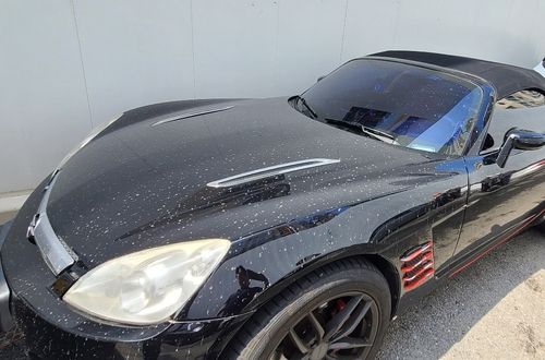 시멘트 섞인 물 떨어진 피해 차량