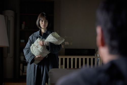 영화 '잠' 속 한 장면