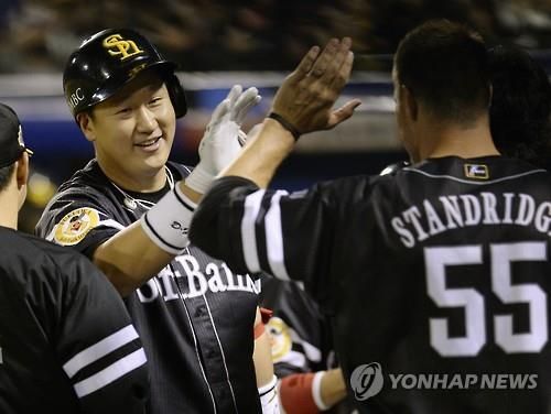 2015년 일본 시리즈에서 맹활약한 이대호