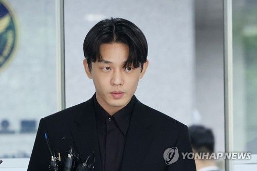 2차 경찰 조사 마친 유아인