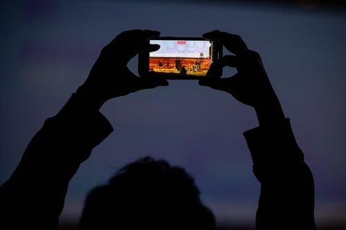 공연과 함께 즐기는 영화