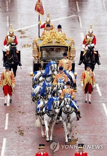 찰스3세가 탄 마차