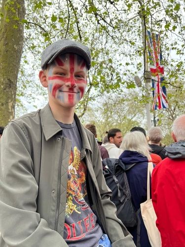 영국 찰스 3세 대관식 축하하러 온 해리씨