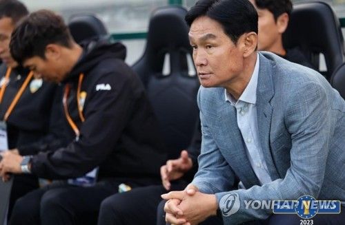 최용수 강원 감독