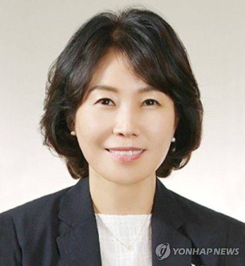 민주당 혁신기구 수장에 김은경 교수